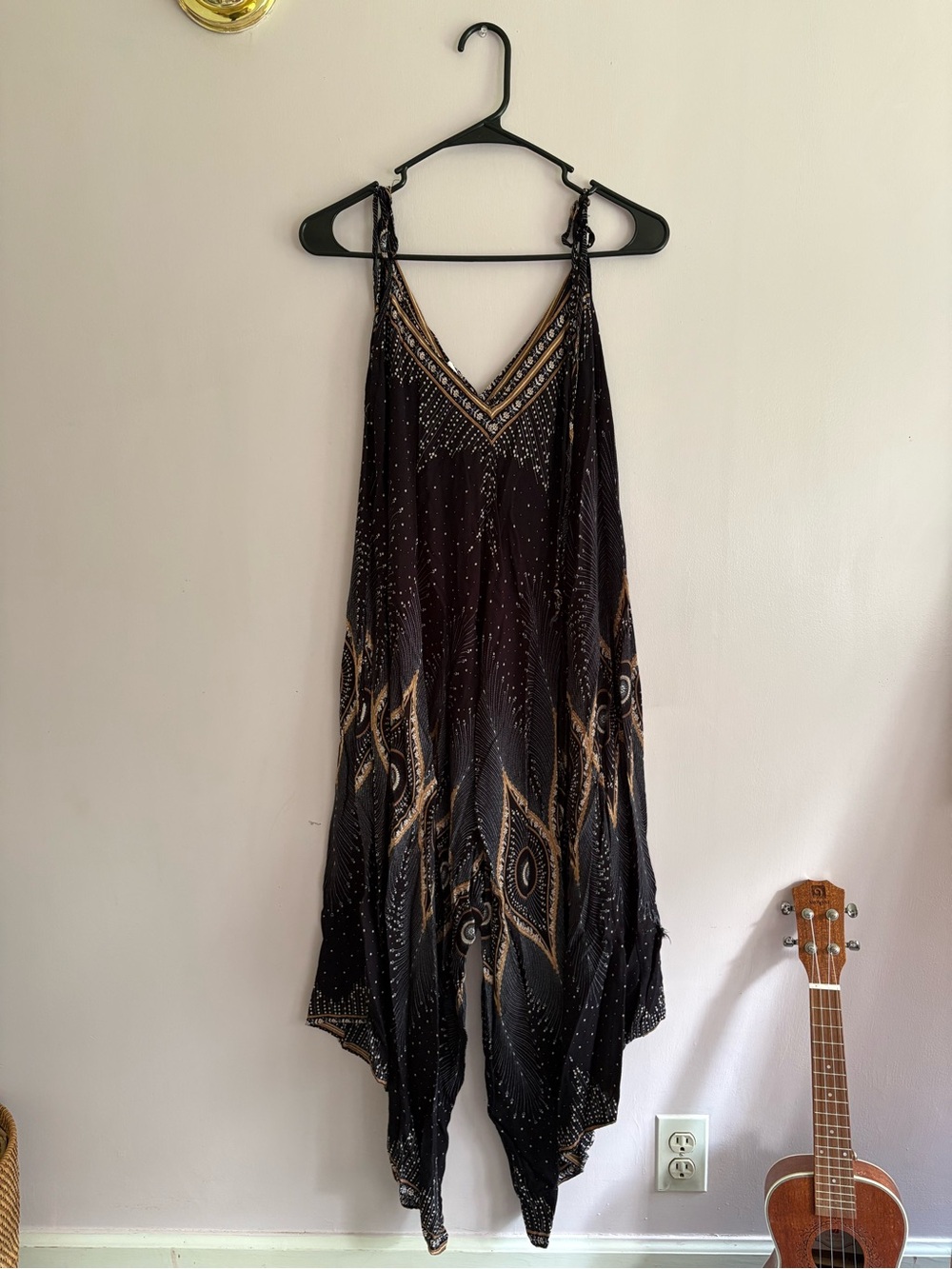 Sleeveless Black and Gold V-Neck Bohemian Handkerchief Dress
